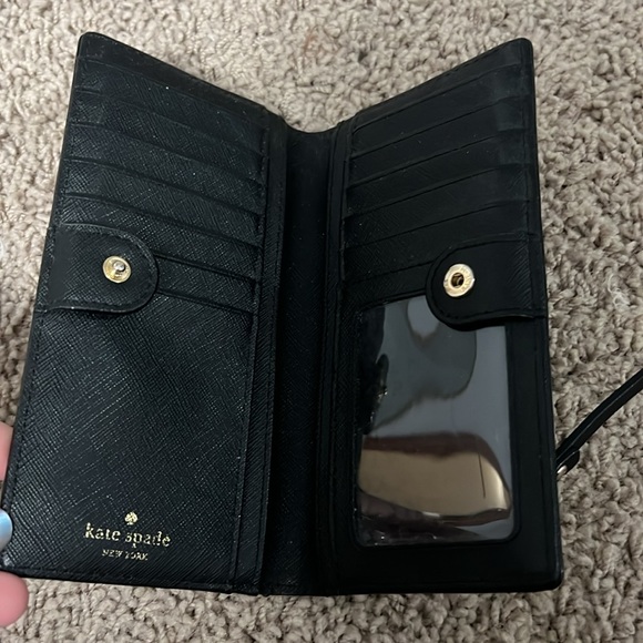Kate Spade Wallet - Picture 3 of 3